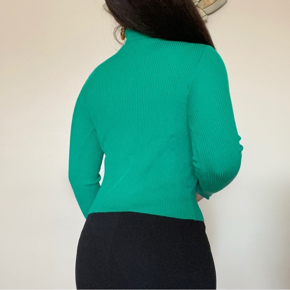 H&M Emerald Green Turtleneck Sweater - Picture 4 of 6